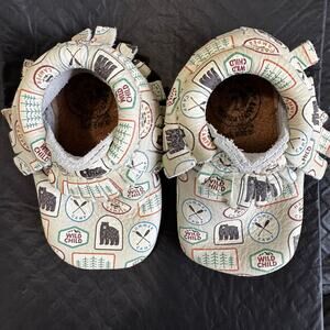 Freshly Picked Soft Sole Leather Moccasins Baby Size 2 US Size 4  6-12 Months